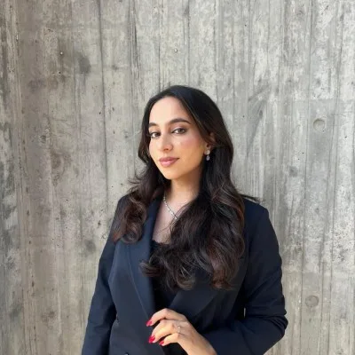 Portrait of Rania Jamal